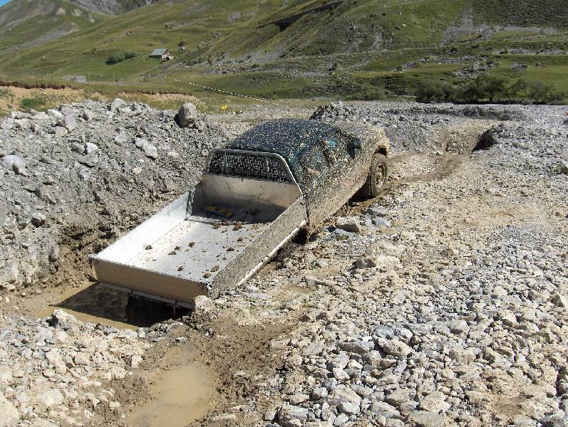 35 le meme vehicule a la sortie.JPG